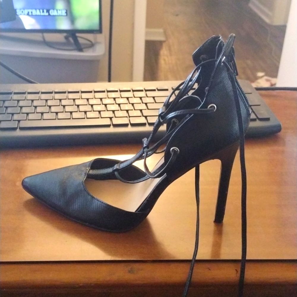 Dress shoes
